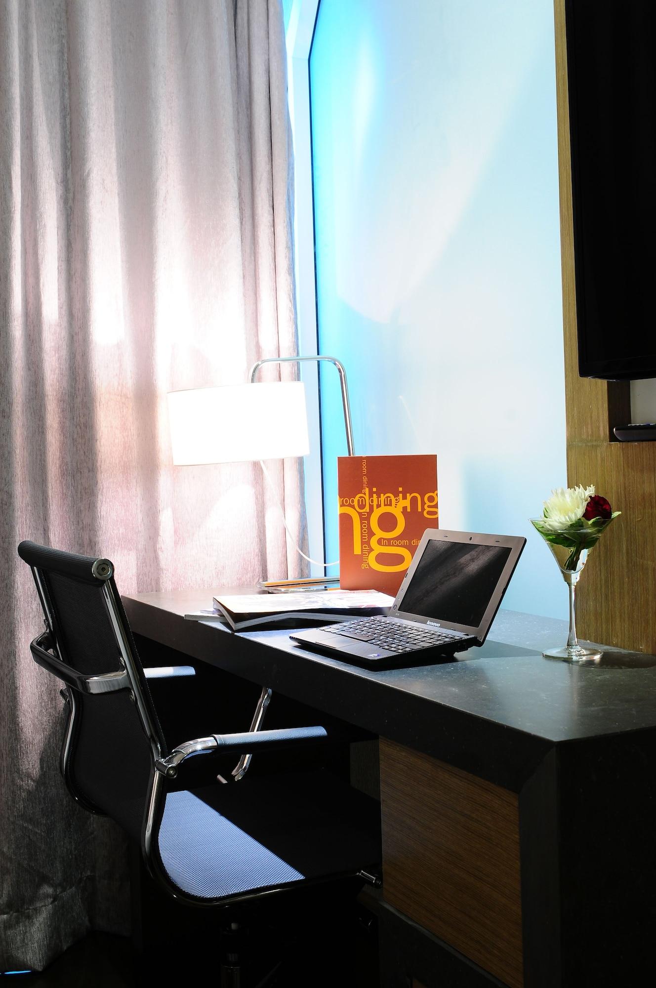 Hotel Citrus Sukhumvit 13 Nana Bangkok By Compass Hospitality - Newly Renovated Zewnętrze zdjęcie