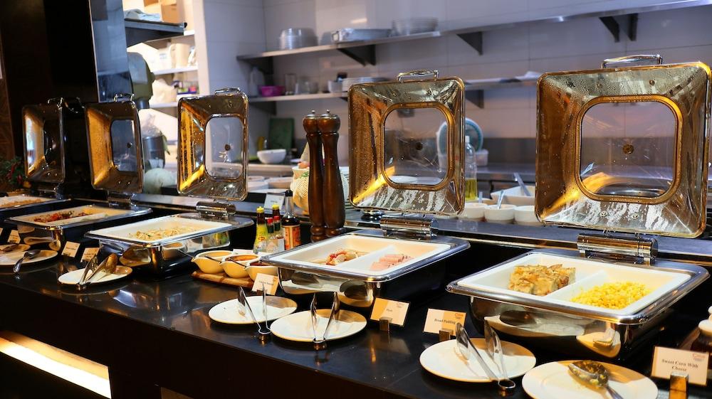 Hotel Citrus Sukhumvit 13 Nana Bangkok By Compass Hospitality - Newly Renovated Zewnętrze zdjęcie