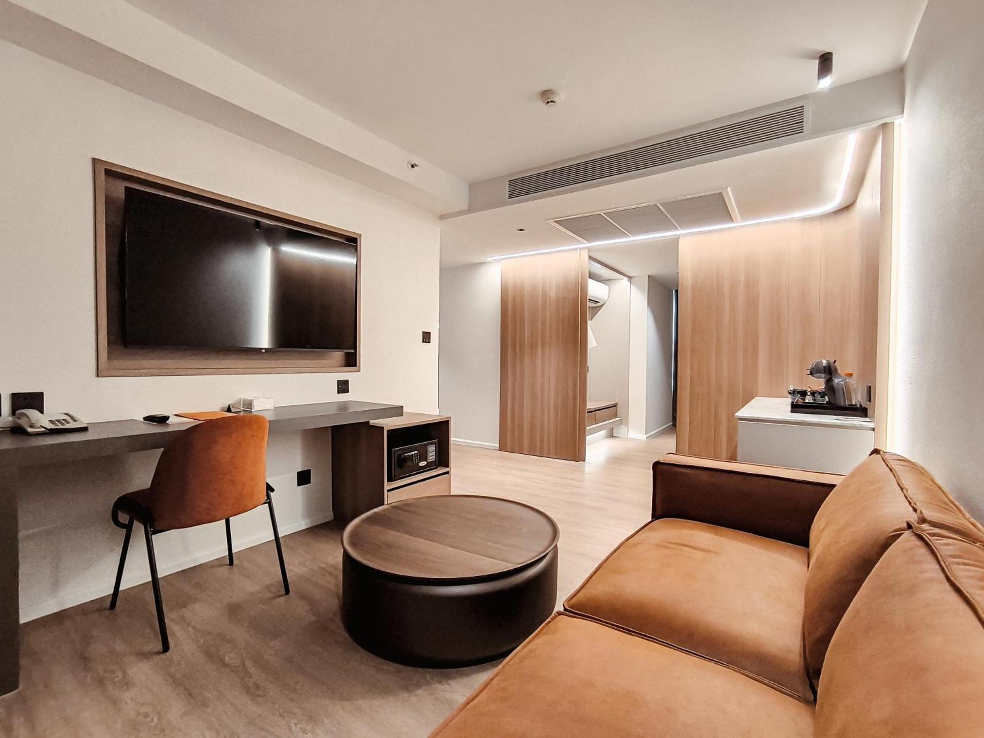 Hotel Citrus Sukhumvit 13 Nana Bangkok By Compass Hospitality - Newly Renovated Zewnętrze zdjęcie